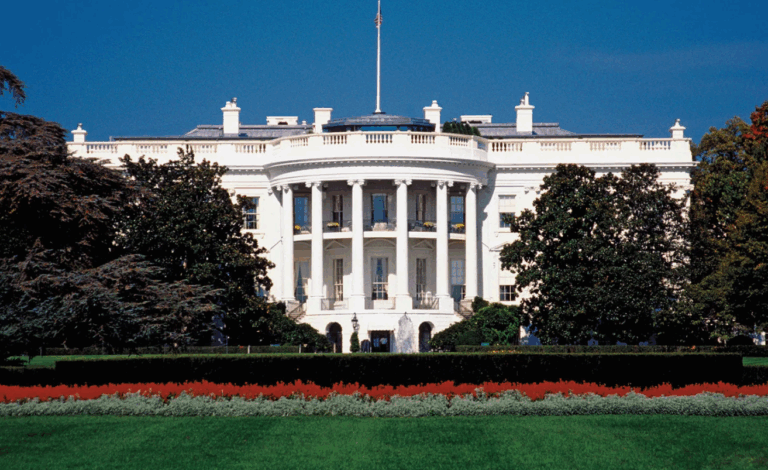 White House Official: Tariffs Have Limited Impact on Inflation, Interest Rates May Return to Pre-Pandemic Levels