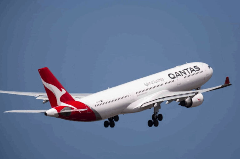 Qantas launches premium cabin sale across international network